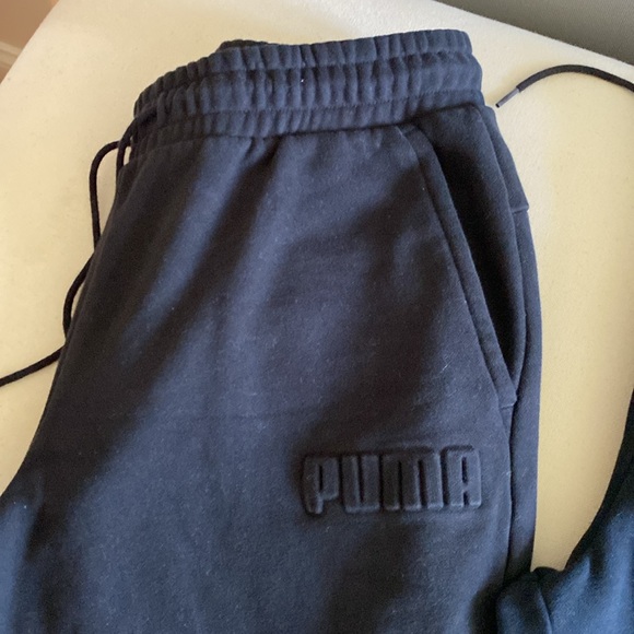 3 pairs of sweats. - Picture 2 of 5